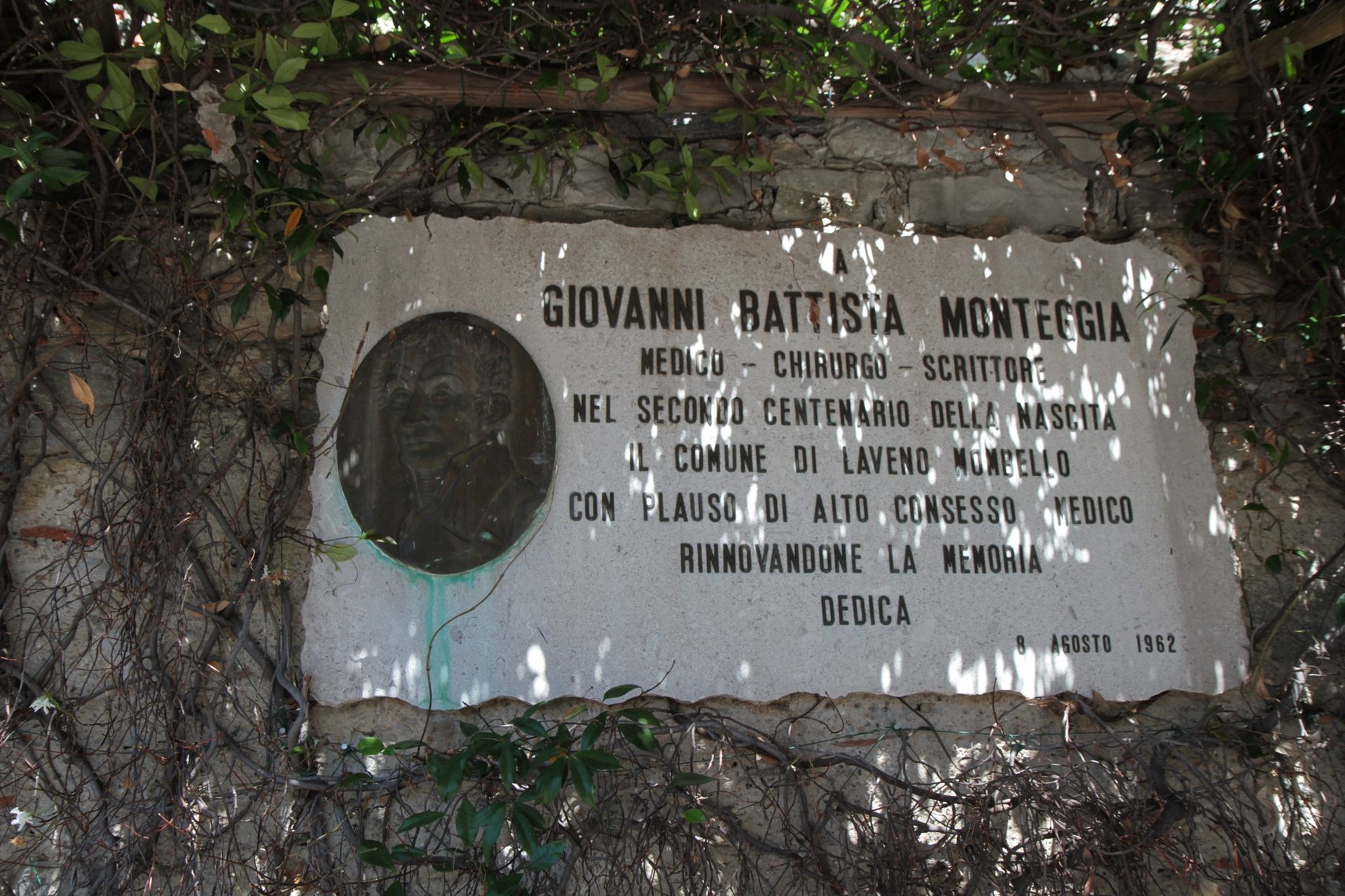 Giovanni%20Battista%20Monteggia%27s%20birthplace%2C%20Laveno%20-%2004.jpg